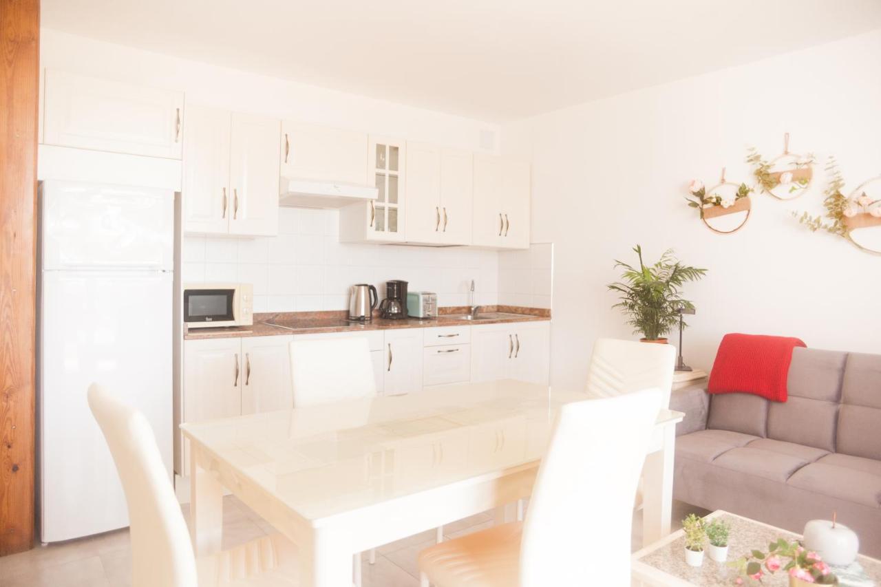 Apartamentos Thaisay Tías Εξωτερικό φωτογραφία